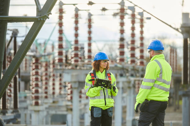 Best Best Electricians Near Me  in Oak Hills, CA